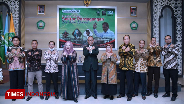 Menteri Perdagangan RI Kupas Terobosan Strategis Masa New Normal di FEB Unisma Malang